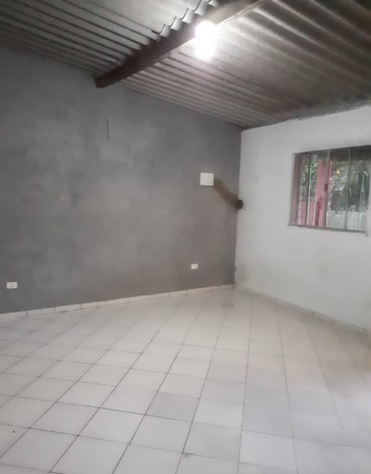 Ótima casa em Peruibe - Estani Imóveis